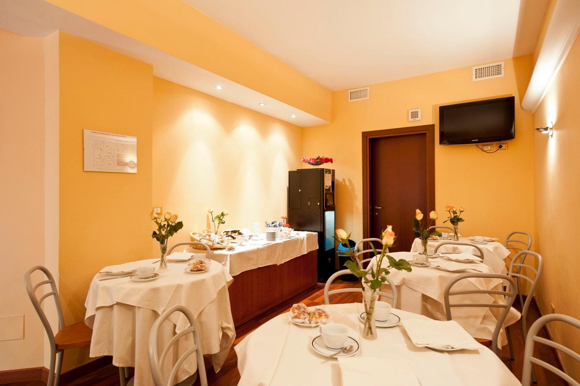 Hotel 4 Pini Rom Exterior foto